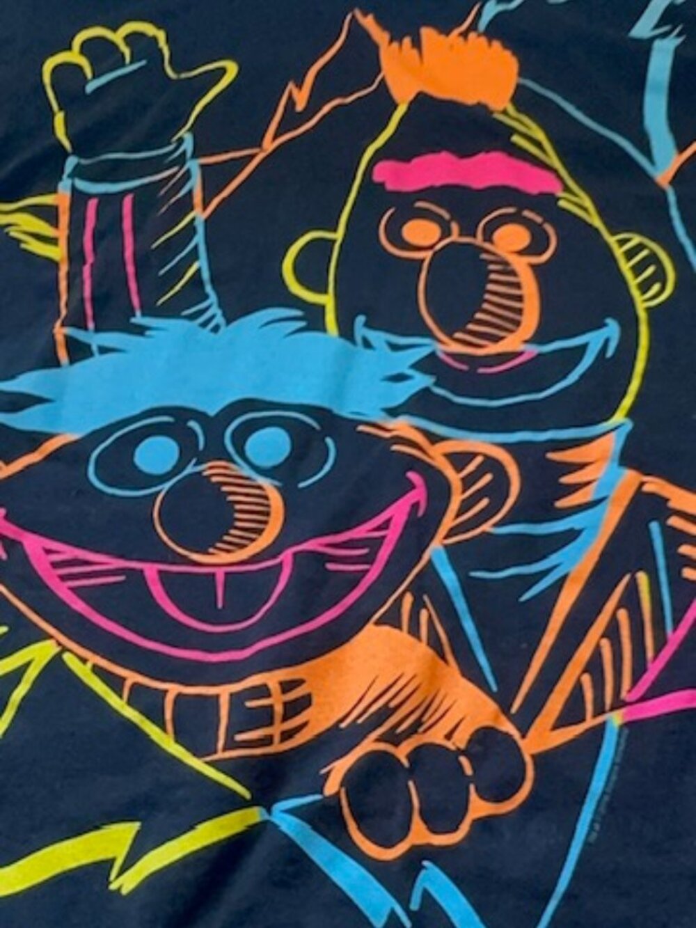 Sesame Street Bert & Ernie Neon Graphic T-Shirt XL - 2008 Mighty Fine - Picture 5 of 10